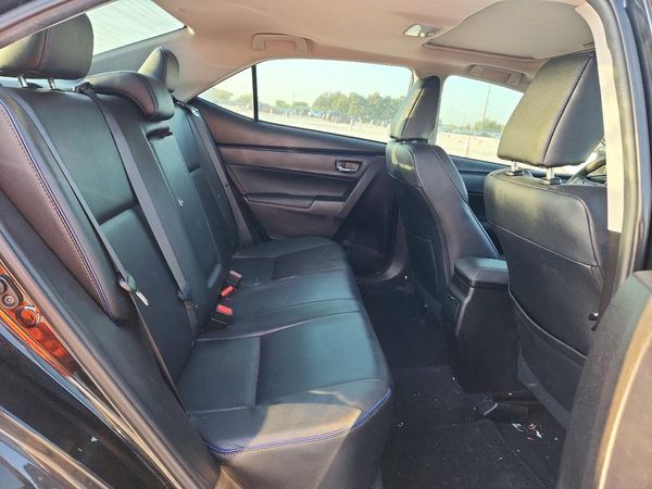 2017 TOYOTA COROLLA