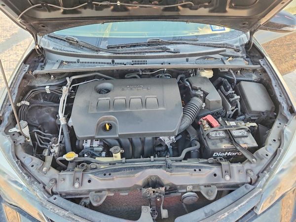 2017 TOYOTA COROLLA