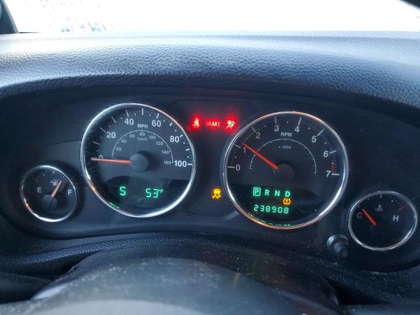 2013 JEEP WRANGLER Sahara