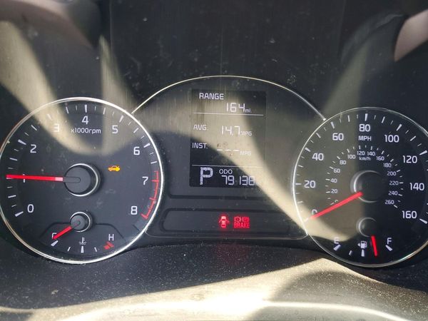 2016 KIA FORTE5 GL (Middle-Low Grade)