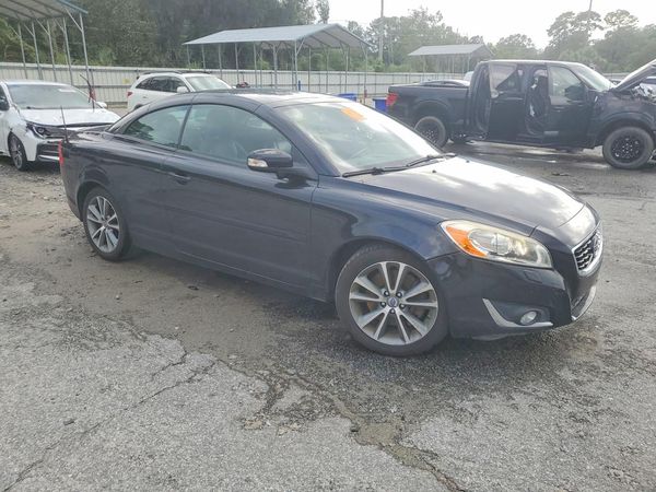 2013 VOLVO C70
