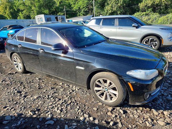 2016 BMW 528
