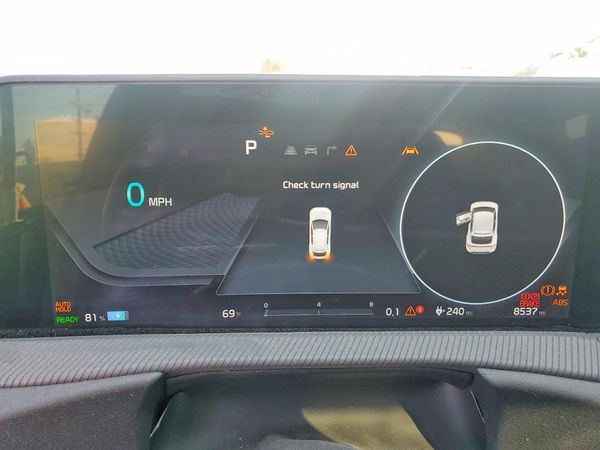 2024 KIA EV6