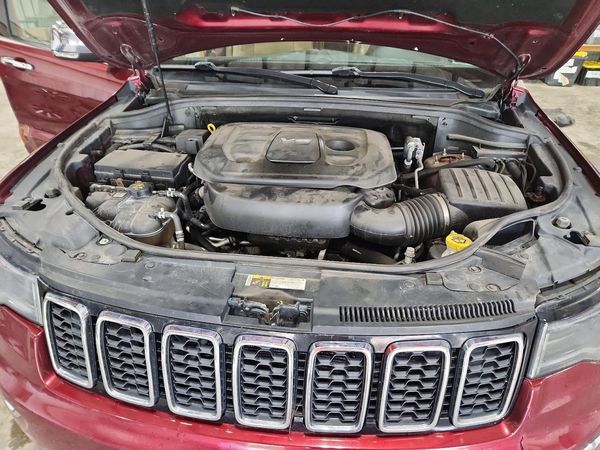 2017 JEEP GRAND CHEROKEE Limited
