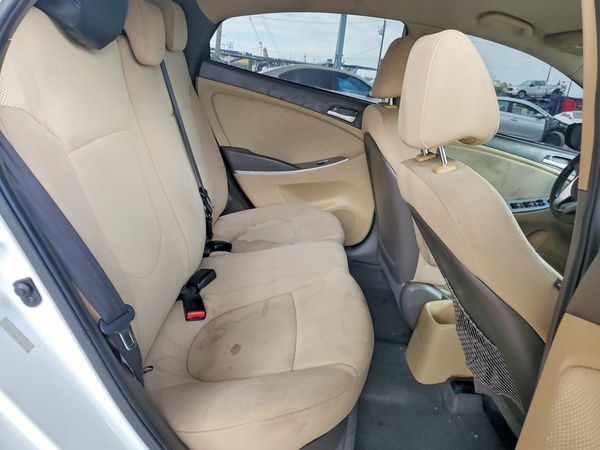 2013 HYUNDAI ACCENT GLS, GS