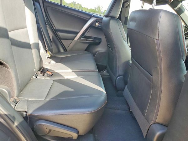 2016 TOYOTA RAV4 SE (S Grade)