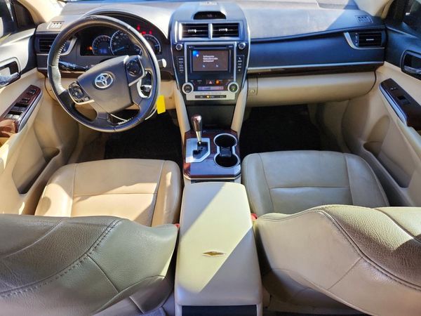 2012 TOYOTA CAMRY