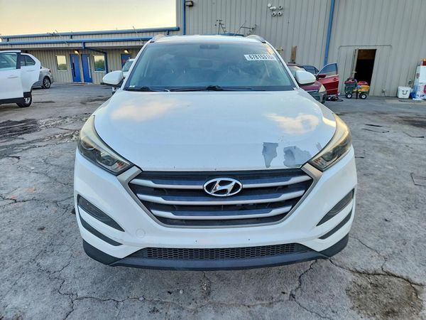 2018 HYUNDAI TUCSON