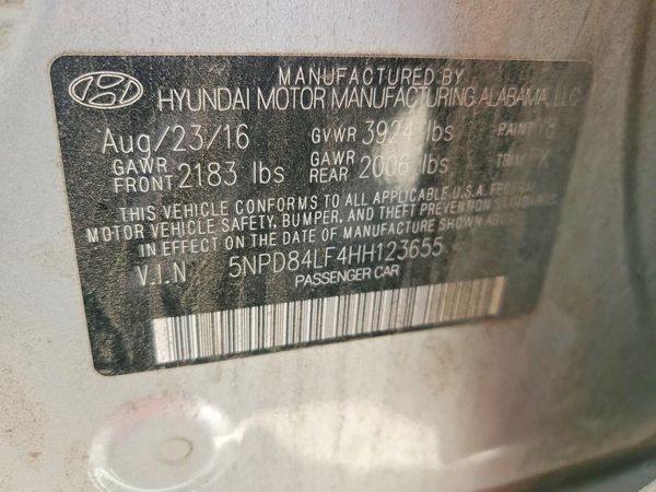 2017 HYUNDAI ELANTRA