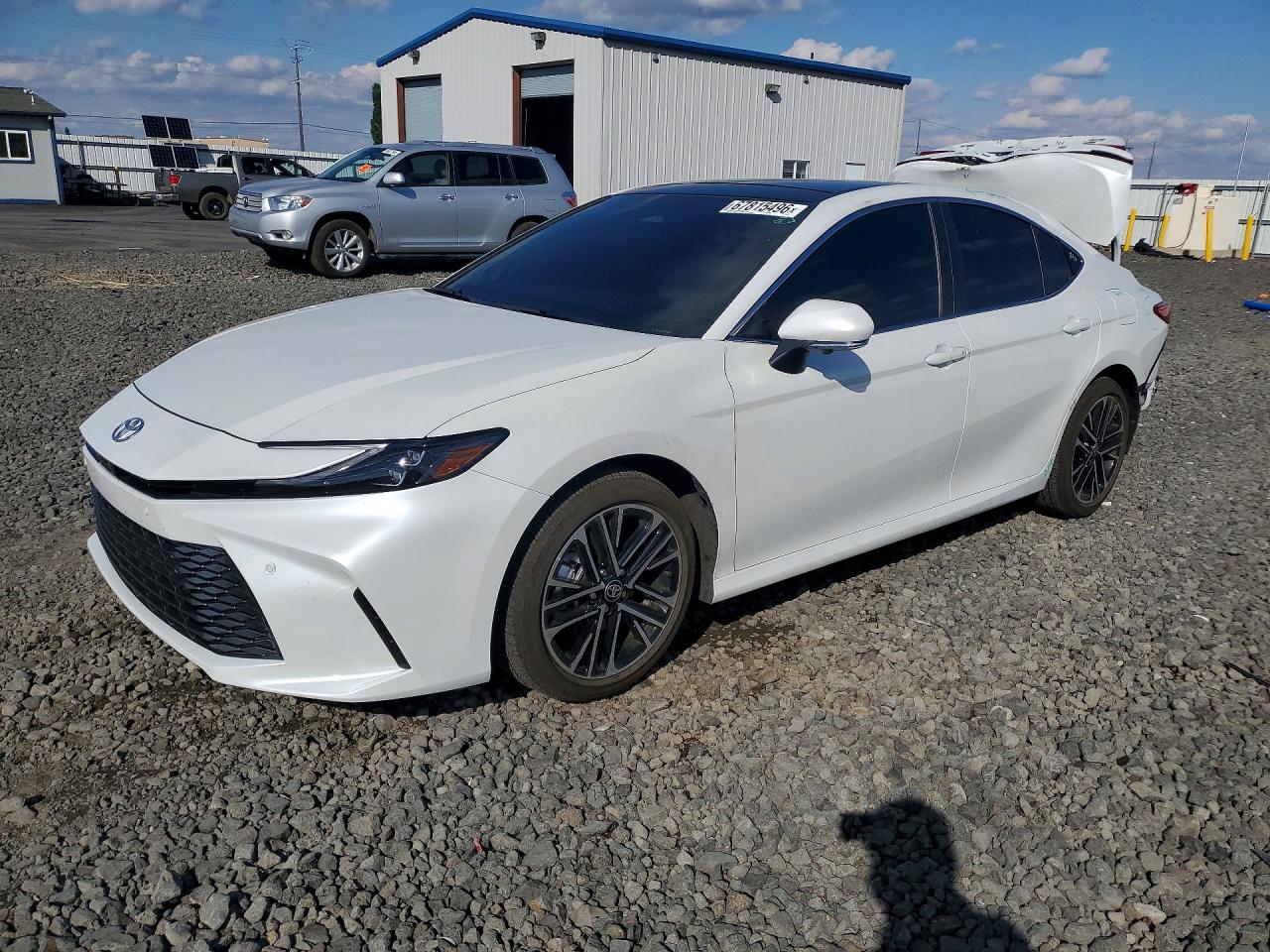 2026 TOYOTA CAMRY