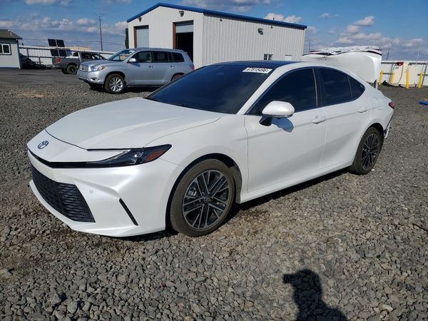2026 TOYOTA CAMRY