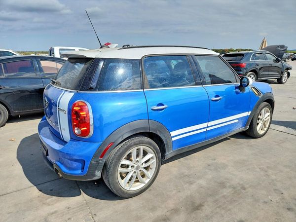 2013 MINI COOPER