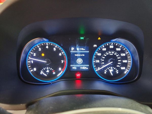 2021 HYUNDAI KONA SEL