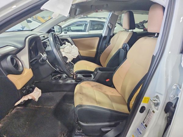 2016 TOYOTA RAV4 XLE (M Grade)