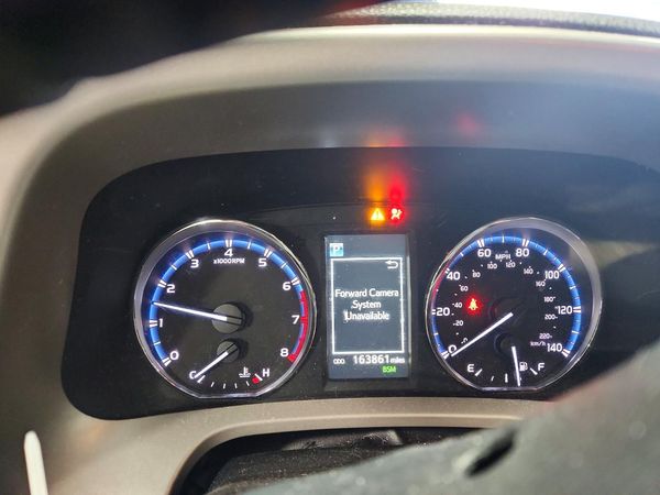 2016 TOYOTA RAV4 XLE (M Grade)