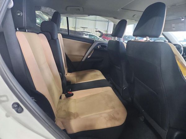 2016 TOYOTA RAV4 XLE (M Grade)