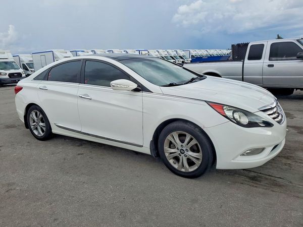 2012 HYUNDAI SONATA Middle level