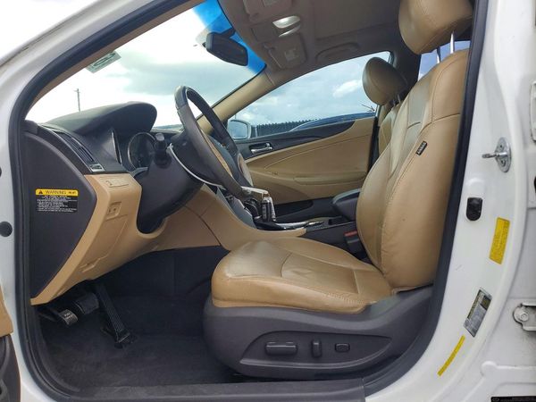 2012 HYUNDAI SONATA Middle level