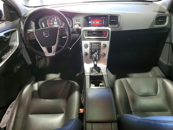 2018 VOLVO V60 CROSS COUNTRY