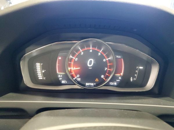 2018 VOLVO V60 CROSS COUNTRY