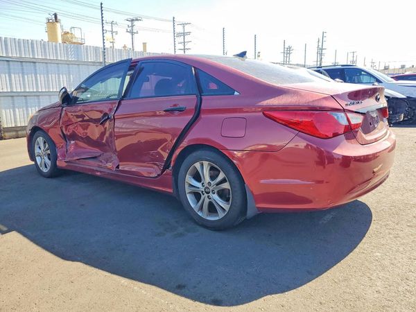 2012 HYUNDAI SONATA Middle level