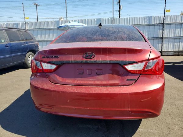 2012 HYUNDAI SONATA Middle level