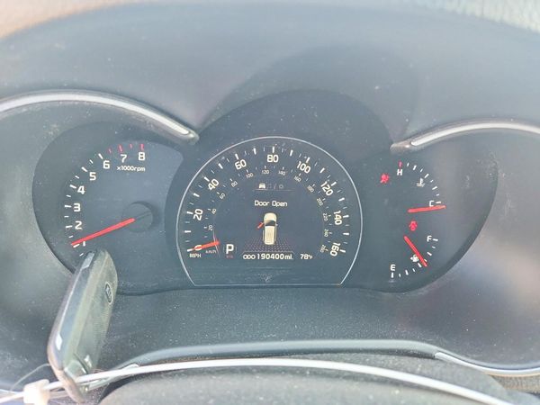2014 KIA SORENTO