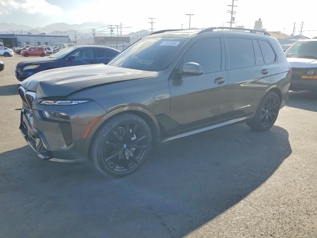 2023 BMW X7