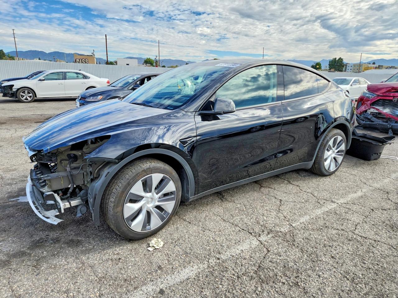 2023 TESLA MODEL Y