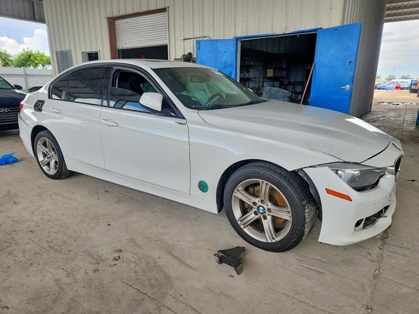 2015 BMW 3 SERIES — Passenger 3/4
