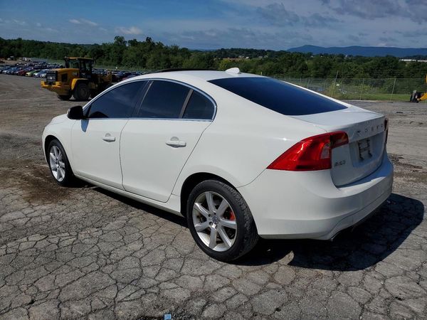2016 VOLVO S60 SV33 Premier — DSRA