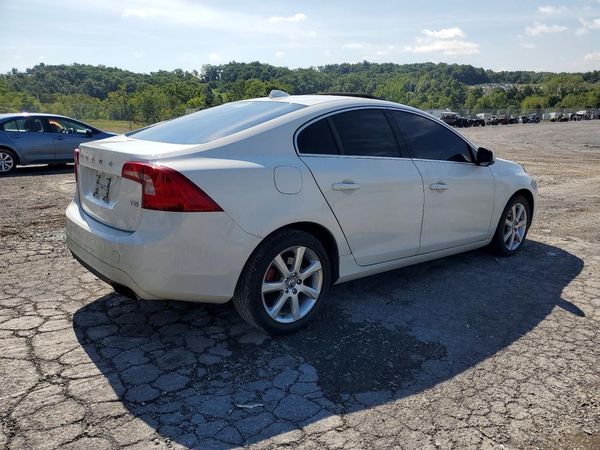 2016 VOLVO S60 SV33 Premier — PSRA