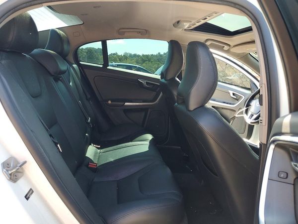 2016 VOLVO S60 SV33 Premier — PSRS