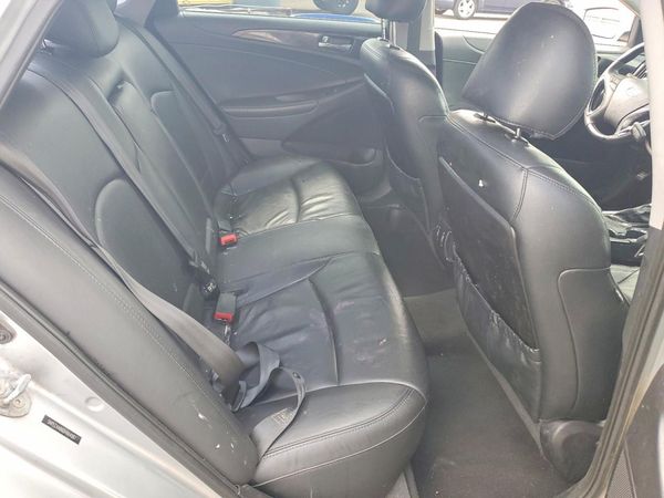 2013 HYUNDAI SONATA
