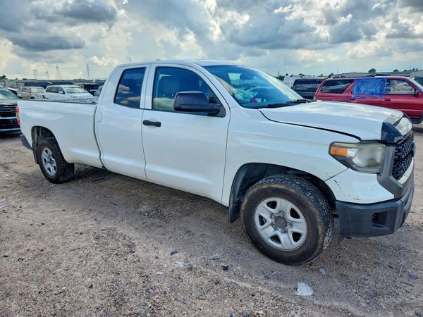 2020 TOYOTA TUNDRA SR5 Grade