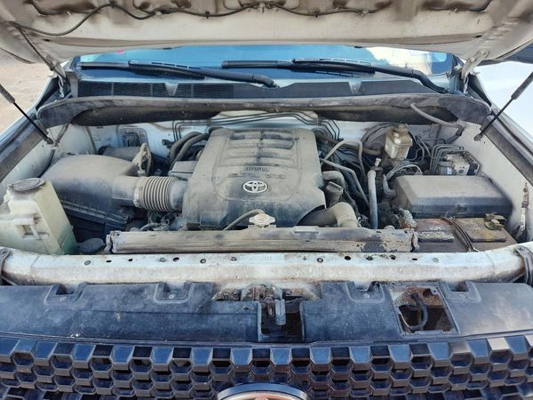 2020 TOYOTA TUNDRA SR5 Grade