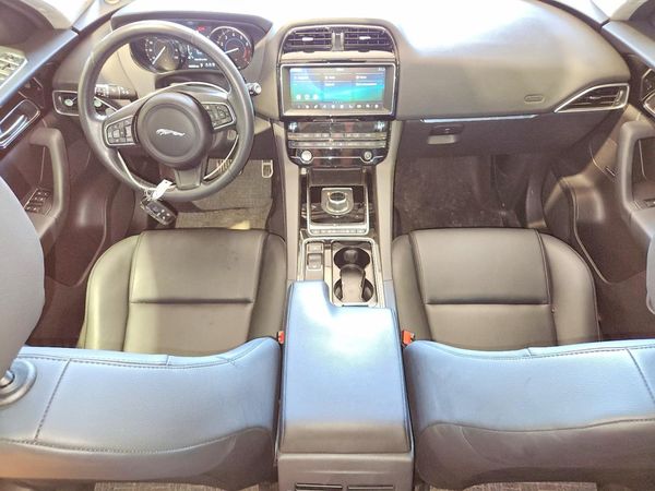 2019 JAGUAR F-PACE Premium
