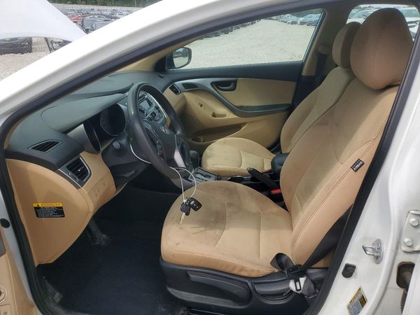 2013 HYUNDAI ELANTRA