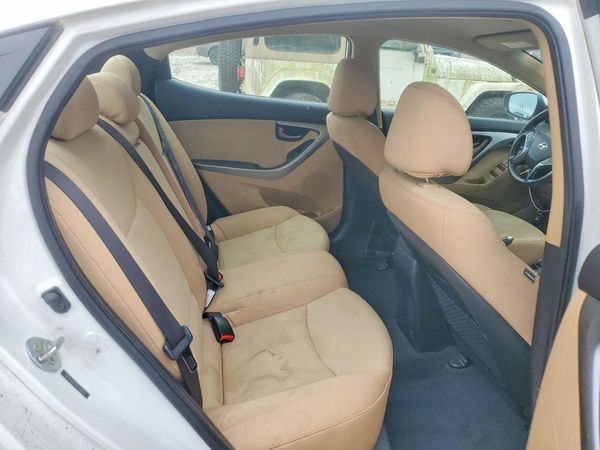 2013 HYUNDAI ELANTRA