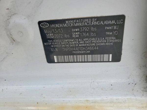 2013 HYUNDAI ELANTRA