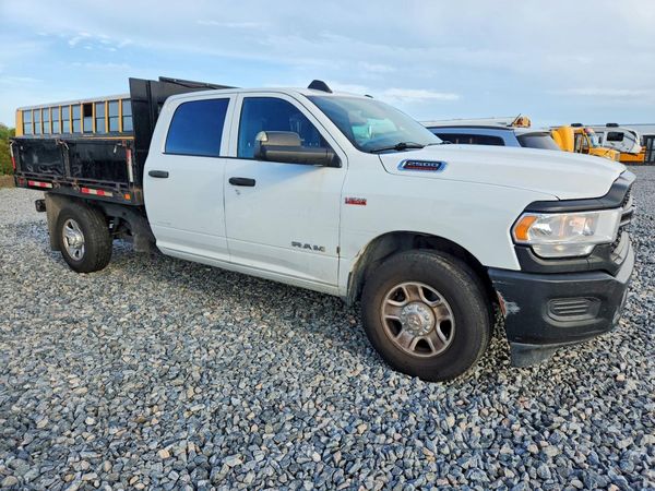 2022 RAM 2500 Tradesman — Passenger 3/4