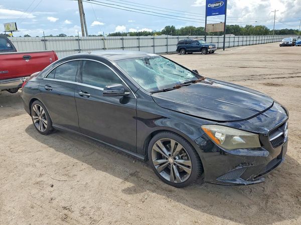 2016 MERCEDES-BENZ CLA CLA250 — Passenger 3/4