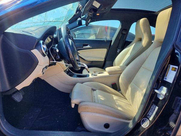 2016 MERCEDES-BENZ CLA CLA250 — DENT