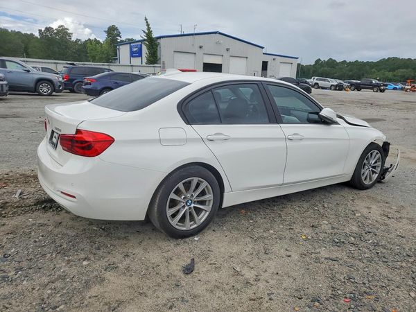 2018 BMW 320