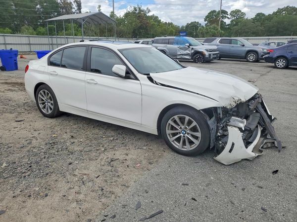 2018 BMW 320