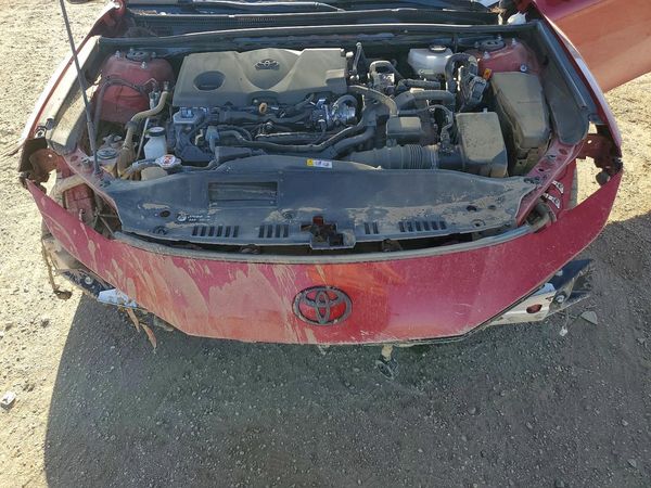 2025 TOYOTA CAMRY — Engine bay
