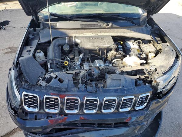 2025 JEEP COMPASS Limited — Engine bay