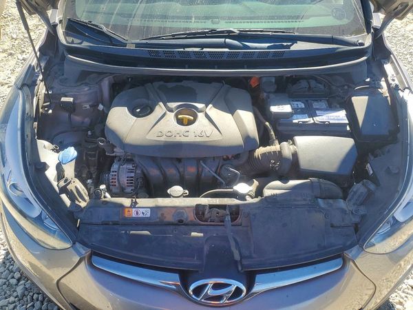 2015 HYUNDAI ELANTRA