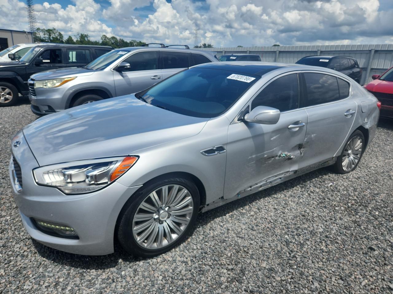 2015 KIA K900
