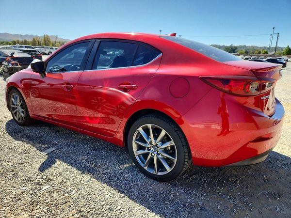 2018 MAZDA 3 Touring